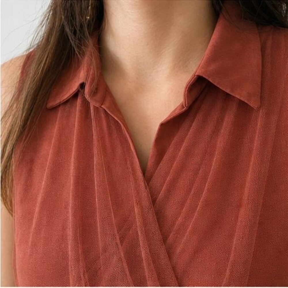 Rust Lace Trim Top - Picture 4 of 6